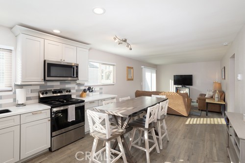 220 Ocean View Avenue 7