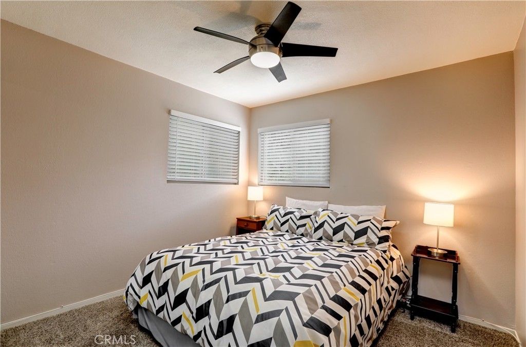 listing image 130728672965275334996
