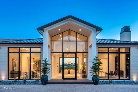 Photo of 1856 Dawn Meadow Street, Westlake Village, CA 91362 (MLS # 224000178)