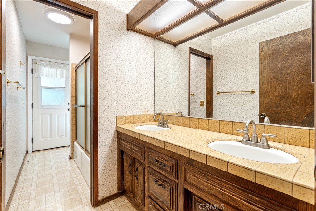 ATNorthwest(20) - Residential