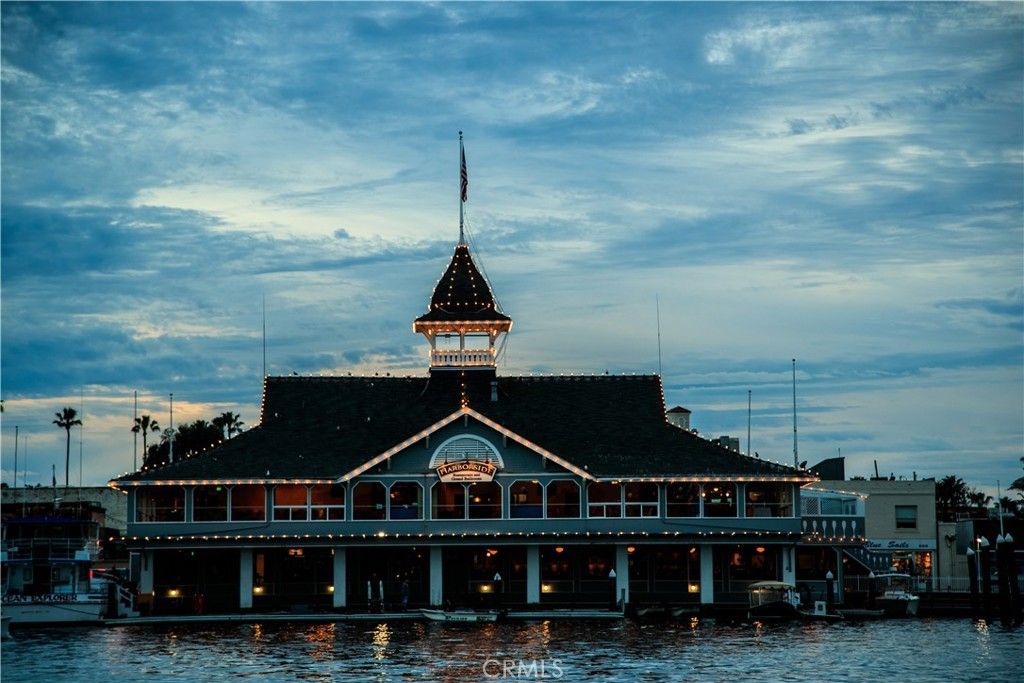 Photo of 700 E Oceanfront, Newport Beach, CA 92661 (MLS # OC26030071)