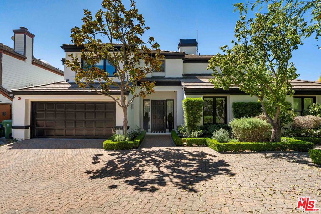2427 Cobham Court
