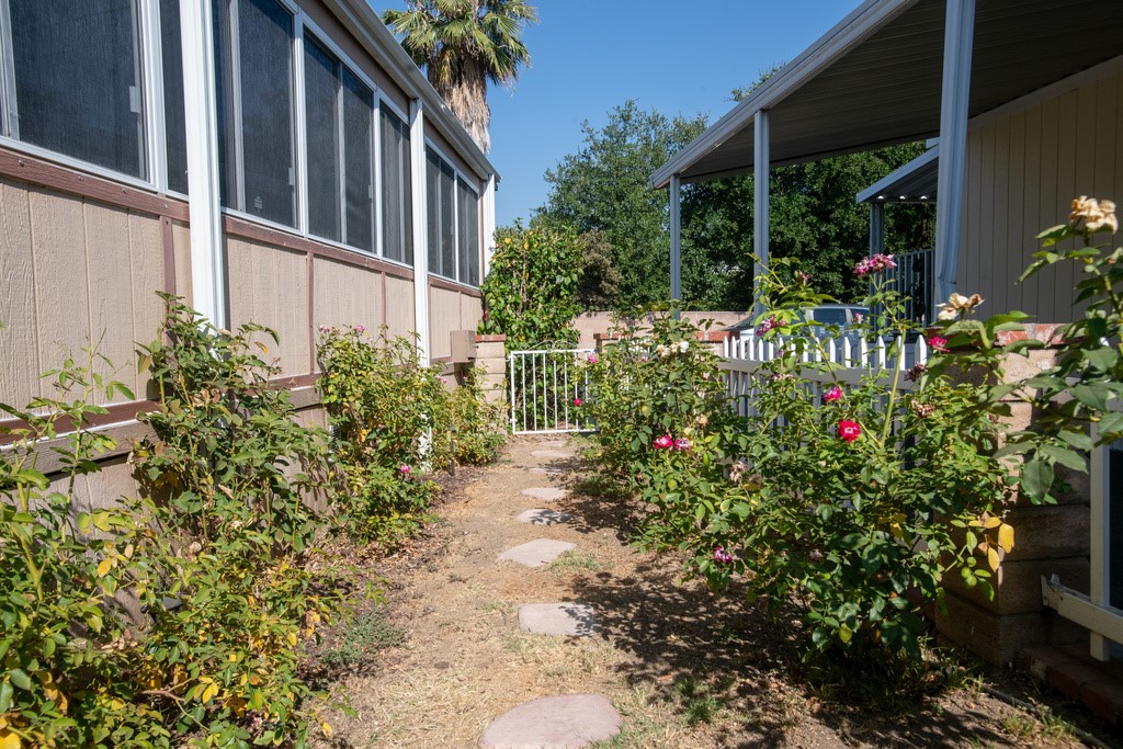 Simi Country Estates Mobile (243) - Manufactured In Park