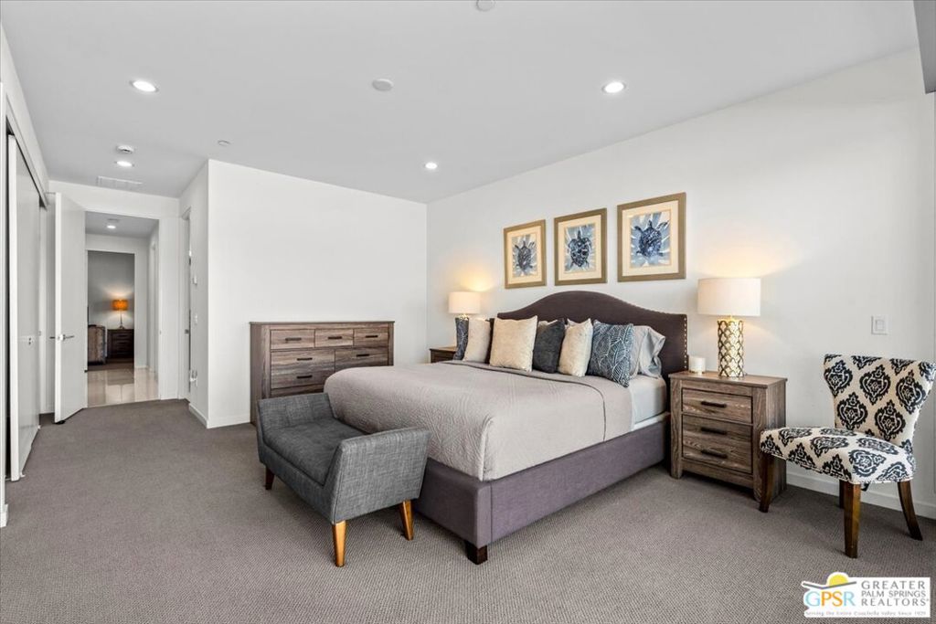 Escena - Residential