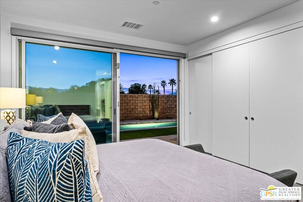 Escena - Residential