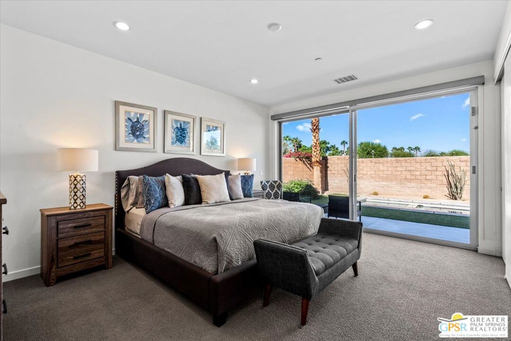 Escena - Residential