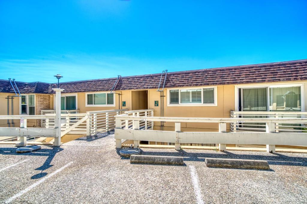 230 Rio Del Mar Boulevard F