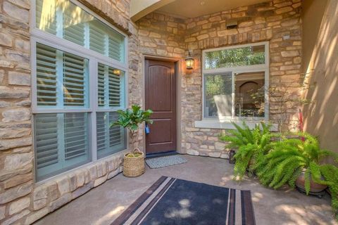 Photo of 2430 Pavilions Place Lane #702, Sacramento, CA 95825 (MLS # ML82042372)