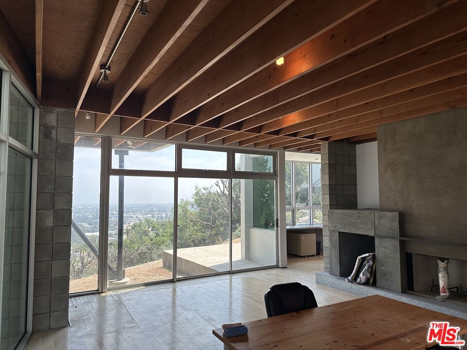 3800 Sunswept Drive