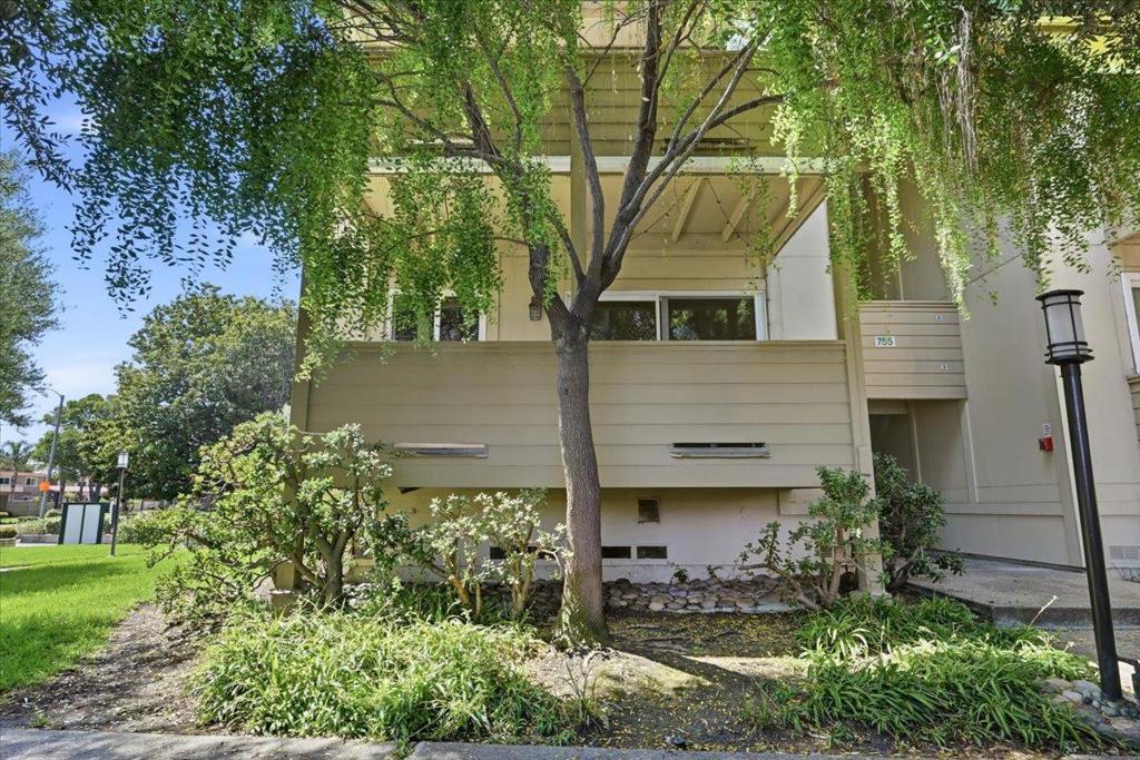 755 N Fair Oaks Avenue 1, Sunnyvale CA 94085