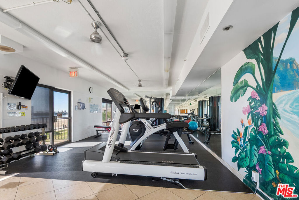 Queens Surf (QS) - Residential