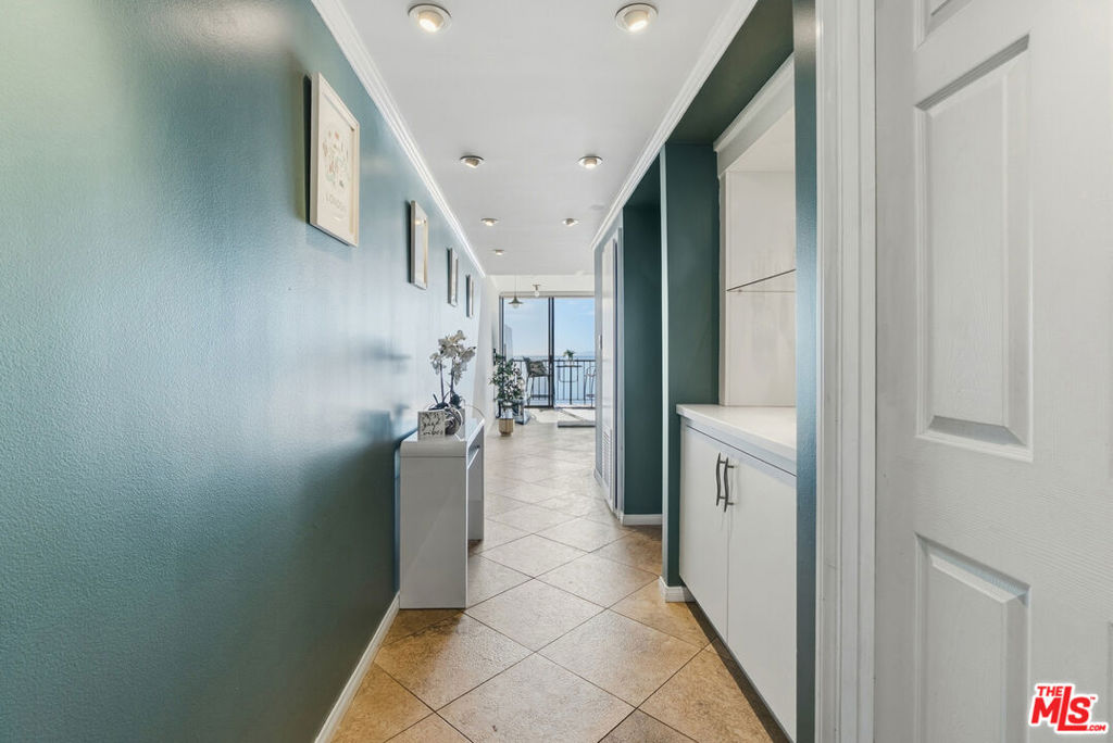 Queens Surf (QS) - Residential