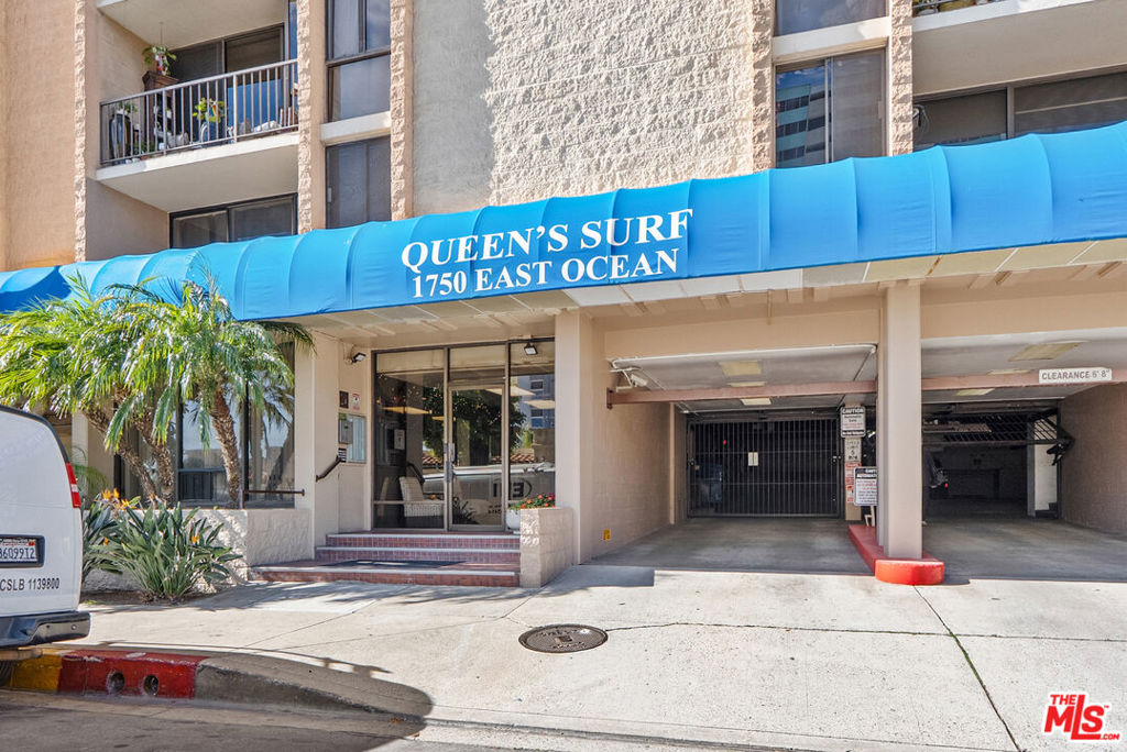 Queens Surf (QS) - Residential