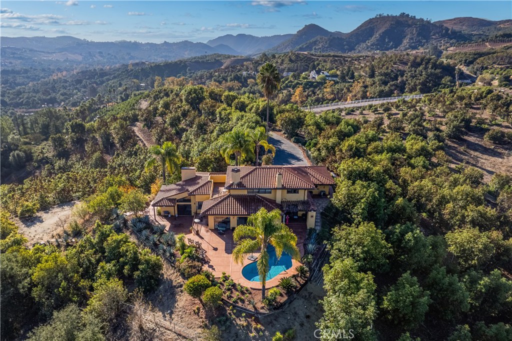 23192 De Anza Road