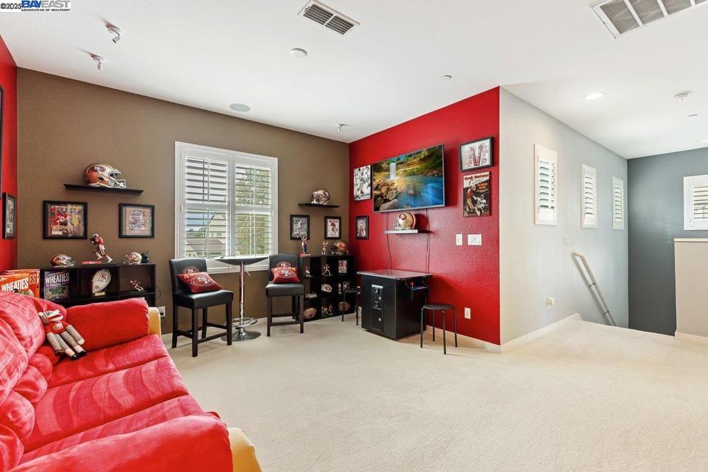 SUMMERLAKE - Residential