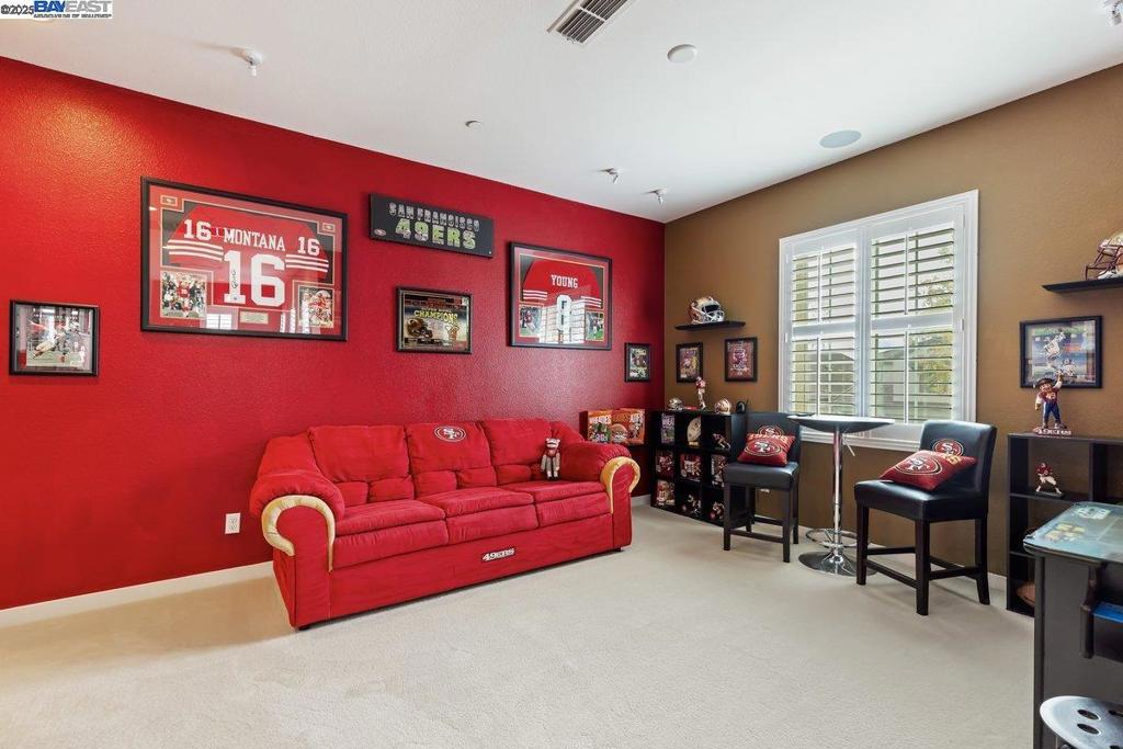 SUMMERLAKE - Residential