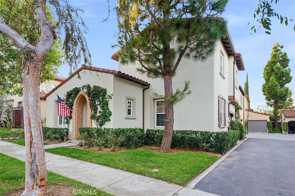 Photo of 65 Greenhouse, Irvine, CA 92603 (MLS # OC25273952)