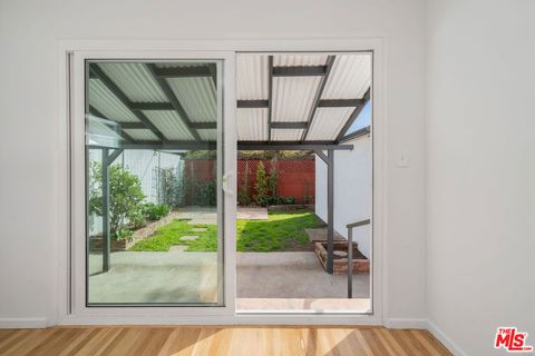 Tiny photo for 1142 Garfield Avenue, Venice, CA 90291 (MLS # 26645833)