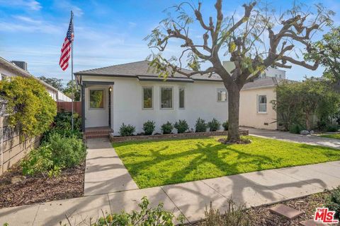 Tiny photo for 1142 Garfield Avenue, Venice, CA 90291 (MLS # 26645833)