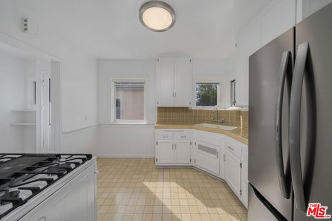 Tiny photo for 1142 Garfield Avenue, Venice, CA 90291 (MLS # 26645833)