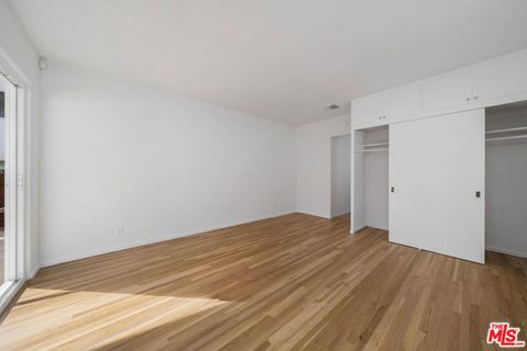 Tiny photo for 1142 Garfield Avenue, Venice, CA 90291 (MLS # 26645833)