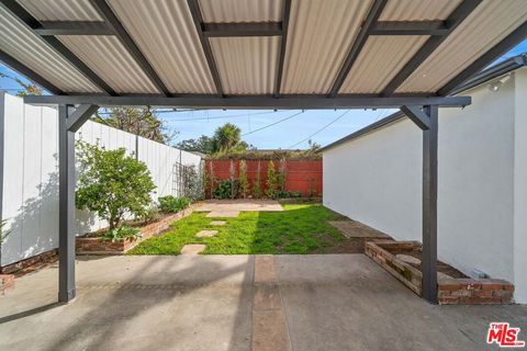 Tiny photo for 1142 Garfield Avenue, Venice, CA 90291 (MLS # 26645833)