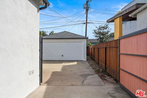Tiny photo for 1142 Garfield Avenue, Venice, CA 90291 (MLS # 26645833)