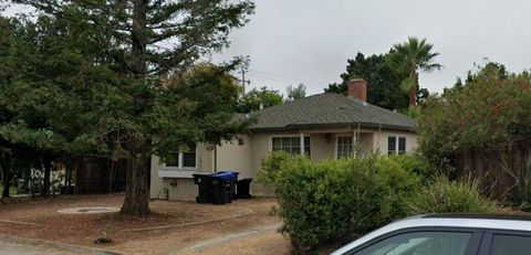 Photo of 15272 Herring Avenue, San Jose, CA 95124 (MLS # ML82045798)