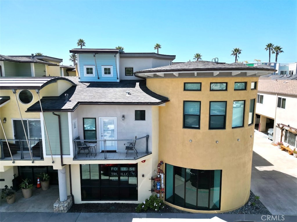 445 1st Street