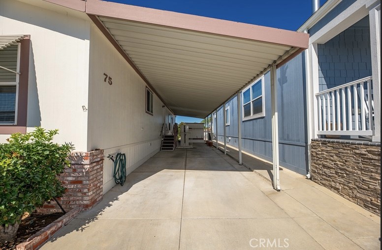 1245 W Cienega Avenue 75