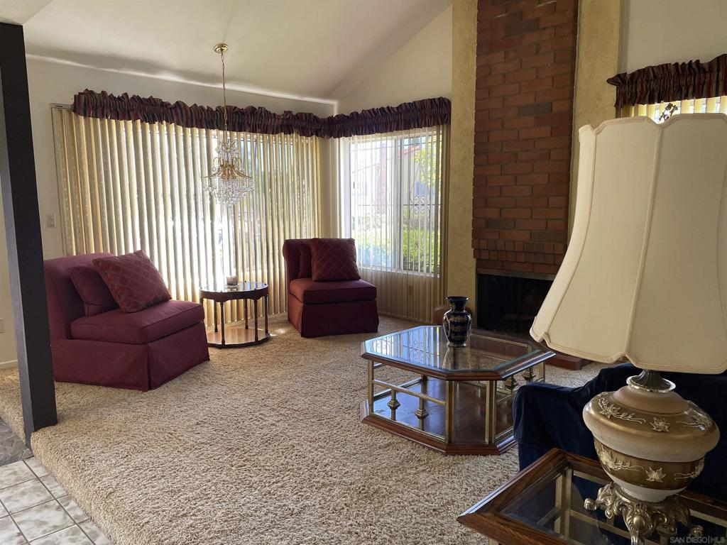 4375 Calle De Vida