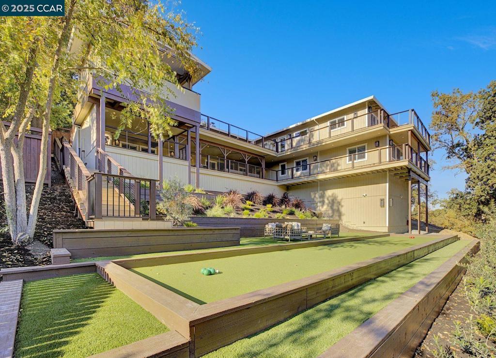 24 Crest Ct