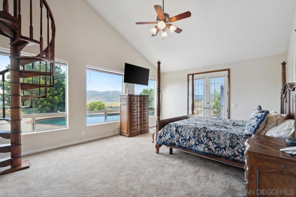 Ramona - Residential
