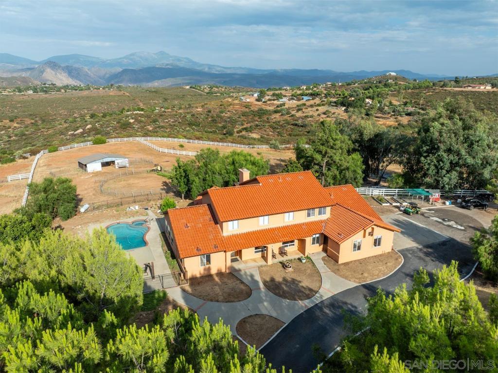 Ramona - Residential