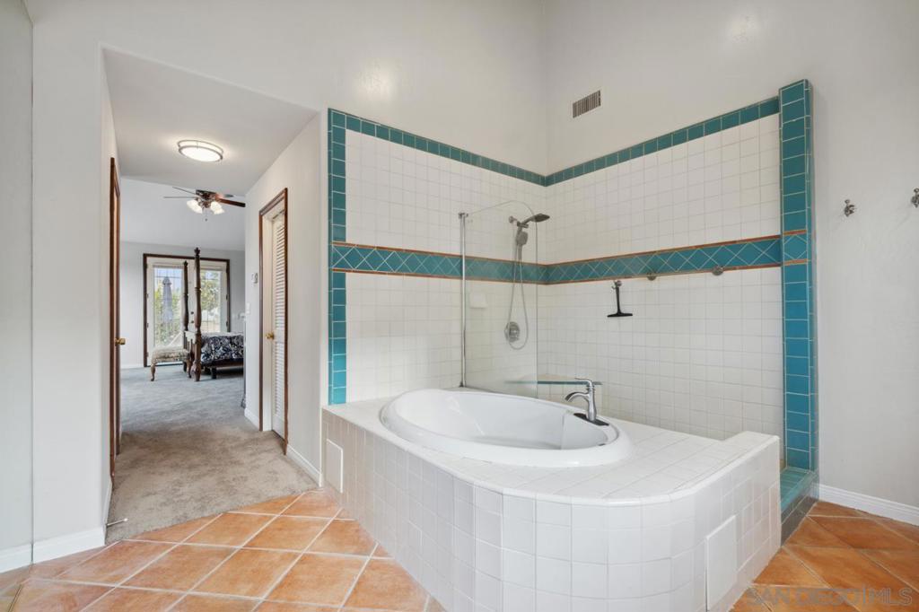 Ramona - Residential