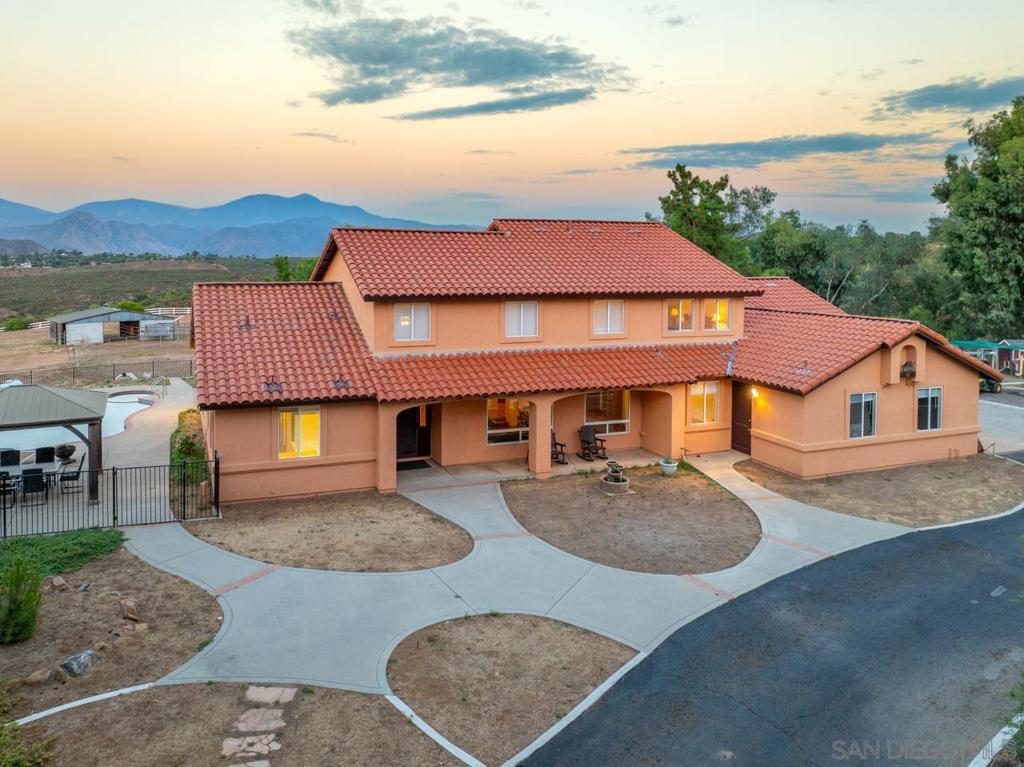 Ramona - Residential