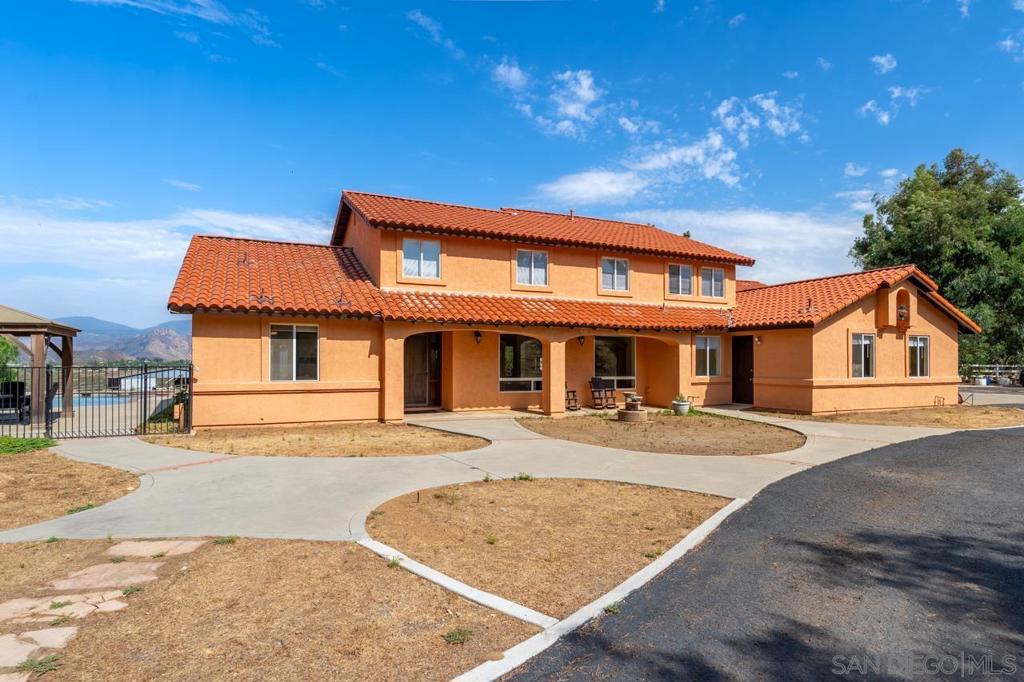 Ramona - Residential
