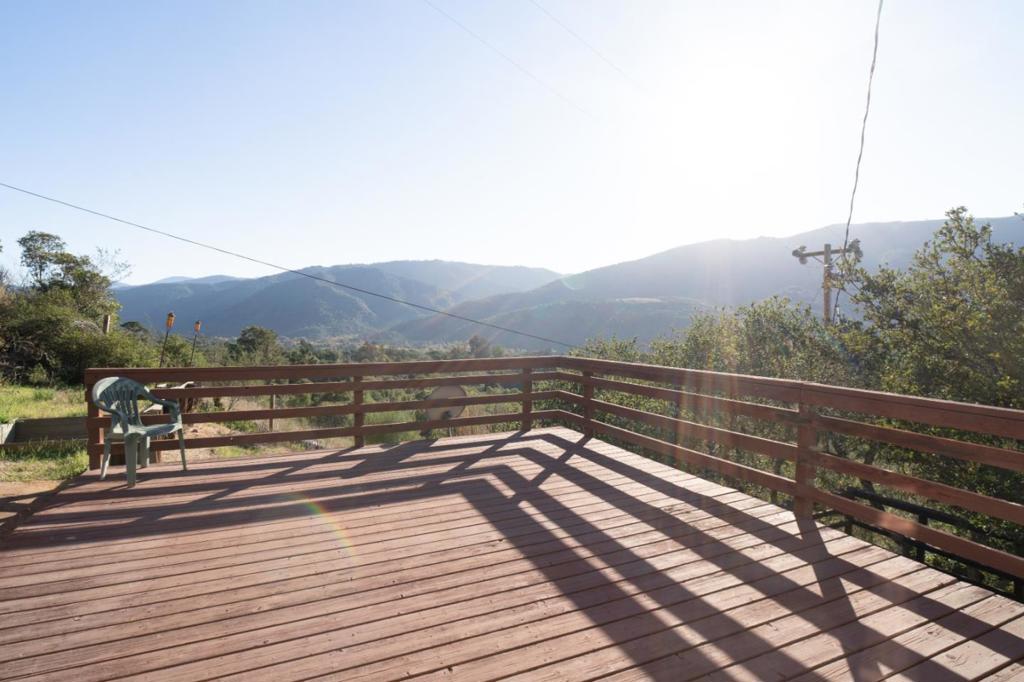451 LAURELES GRADE ROAD