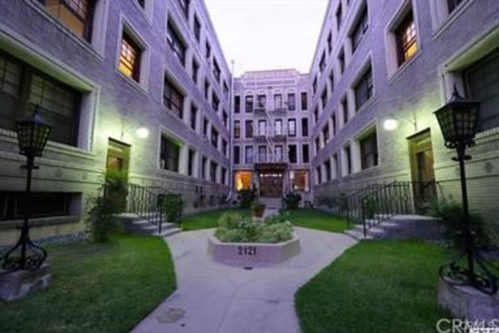 Photo of 2121 James M Wood Boulevard #205, Los Angeles, CA 90006 (MLS # GD26010858)