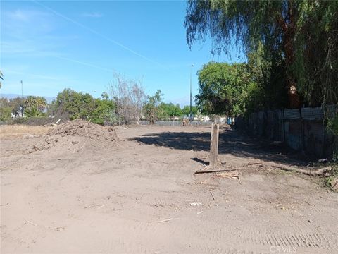 Photo of 0 Berkeley, San Bernardino, CA 92410 (MLS # CV26079272)