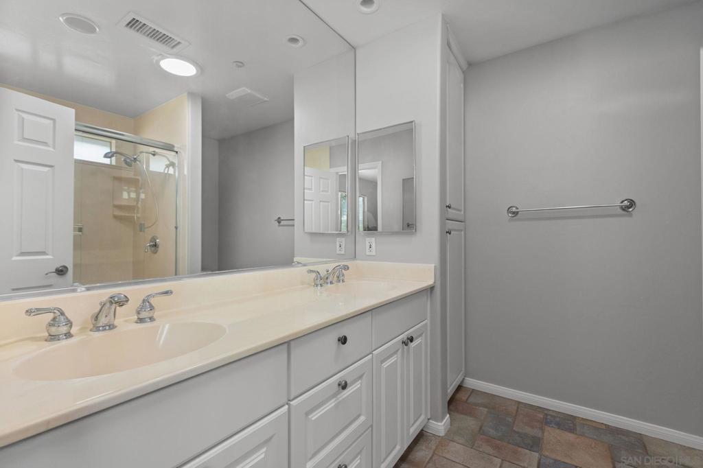 Lakeside - Residential