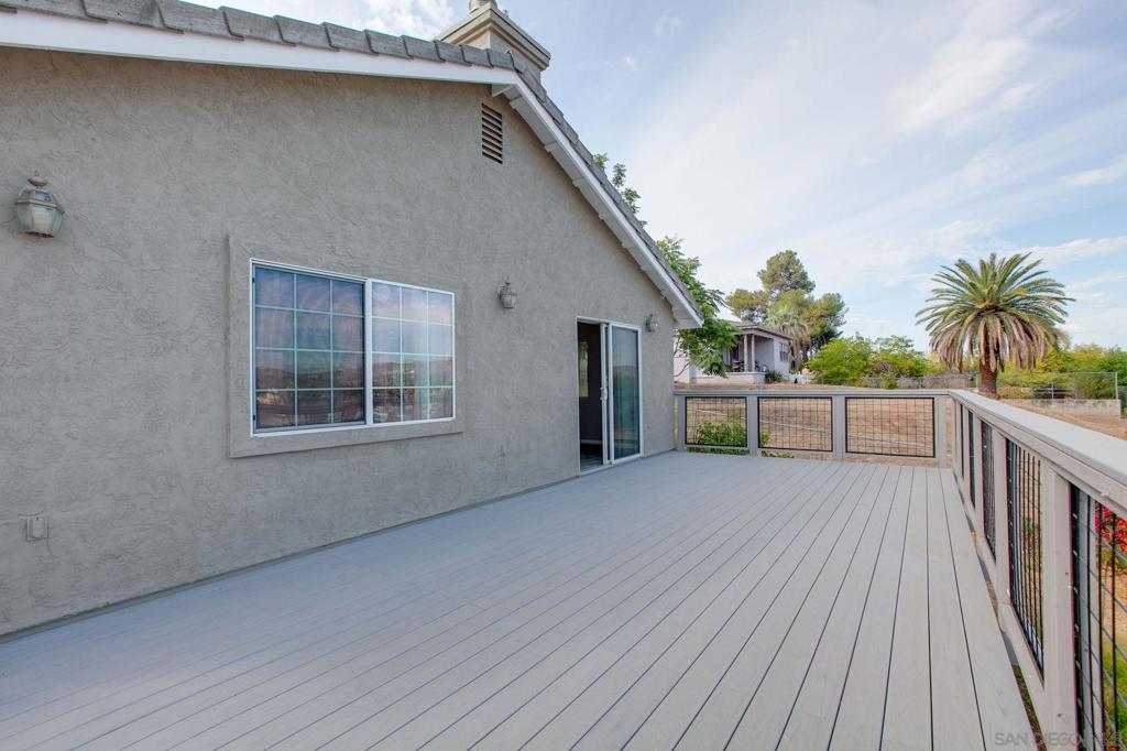 Lakeside - Residential