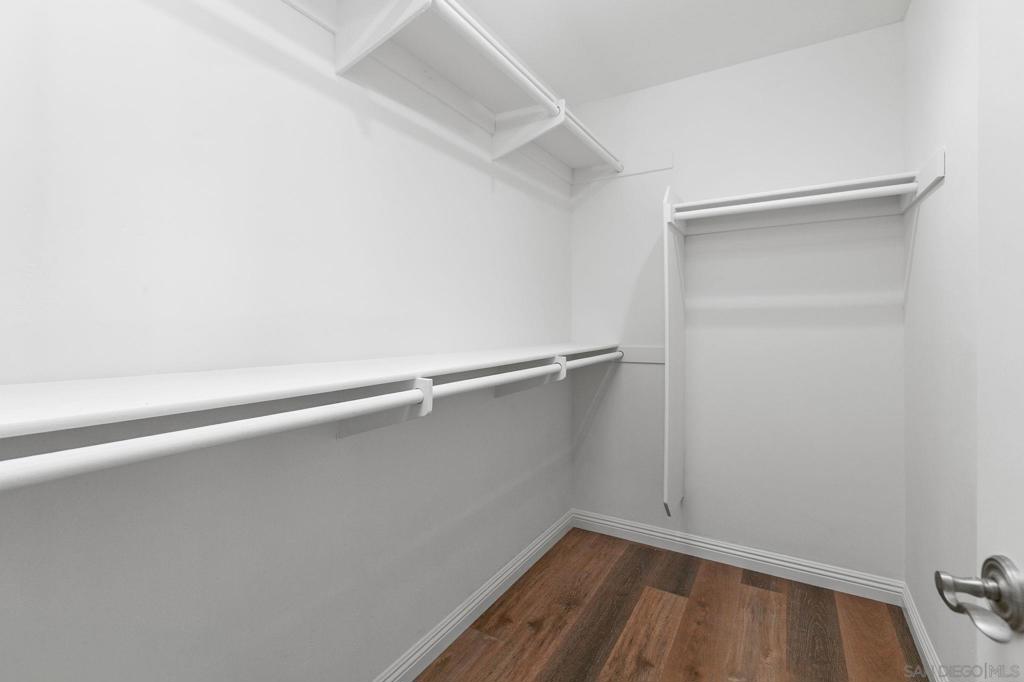 Lakeside - Residential