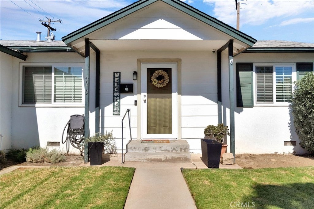 4619 N Clark