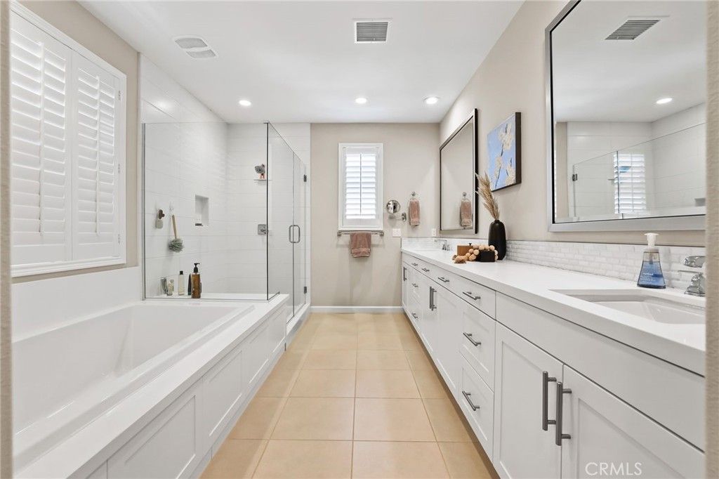 listing image 130726931208652757657