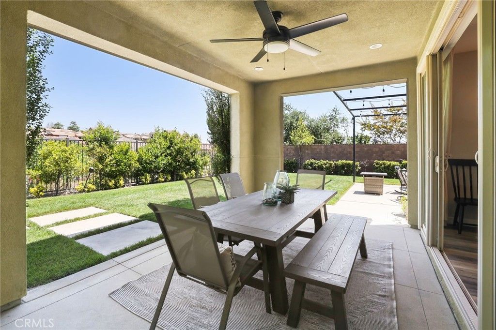 listing image 130726643500335018780
