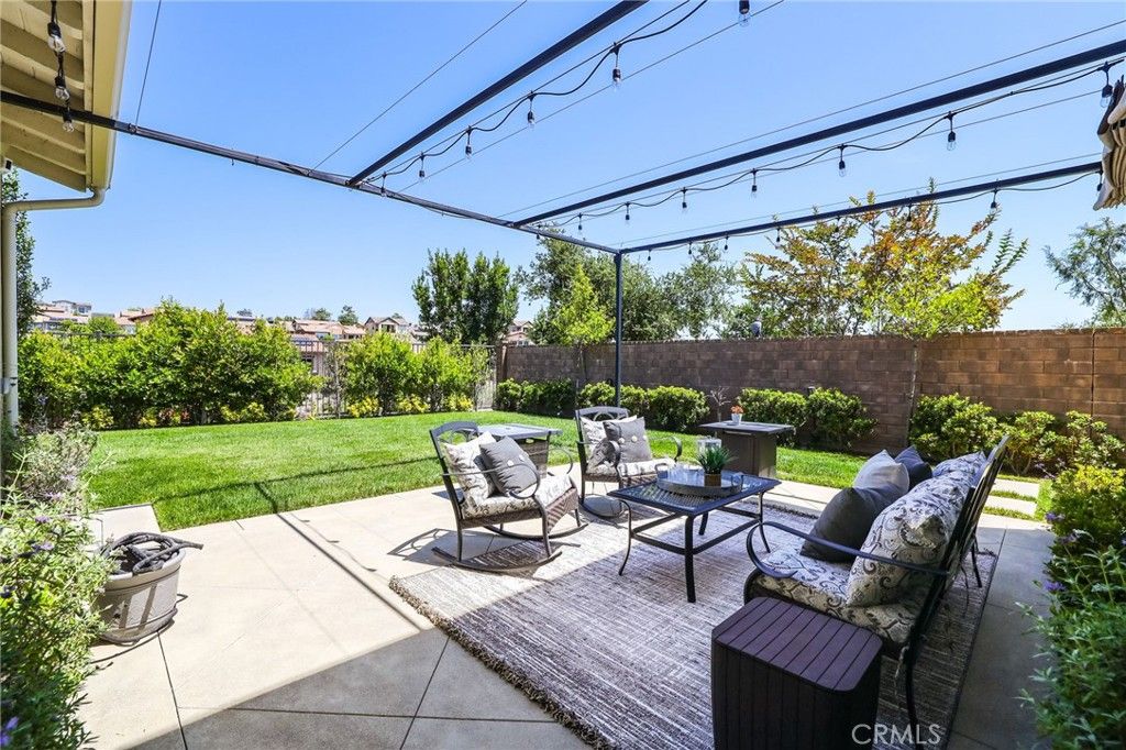 listing image 130726980979424888954