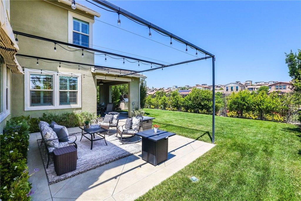 listing image 130721212007781097755