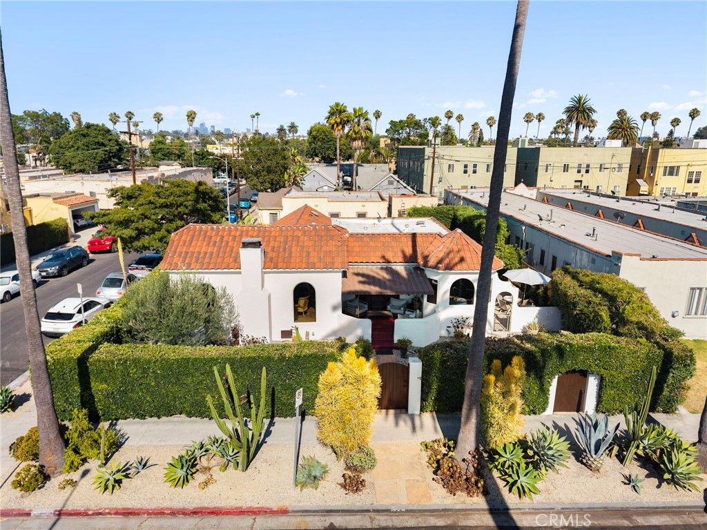 Photo of 2800 Hillcrest Drive, Los Angeles, CA 90016 (MLS # PW25229934)