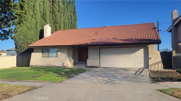 2795 W TOLA AVE, ANAHEIM, CA 92804 - Image 21b706bbd4daf6f34eaac6e3cf54a8be/645873067